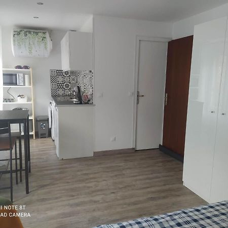 Joli Studio Au Centre D'Uriage Vaulnaveys-le-Haut 外观 照片