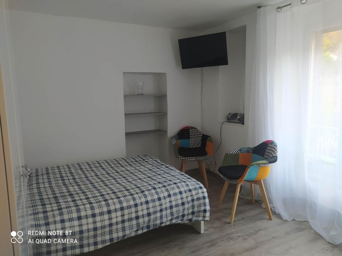 Joli Studio Au Centre D'Uriage Vaulnaveys-le-Haut 外观 照片